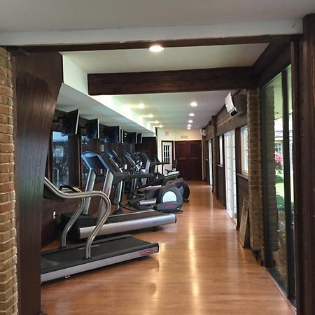 The Kensington Hotel Ann Arbor Bagian luar foto