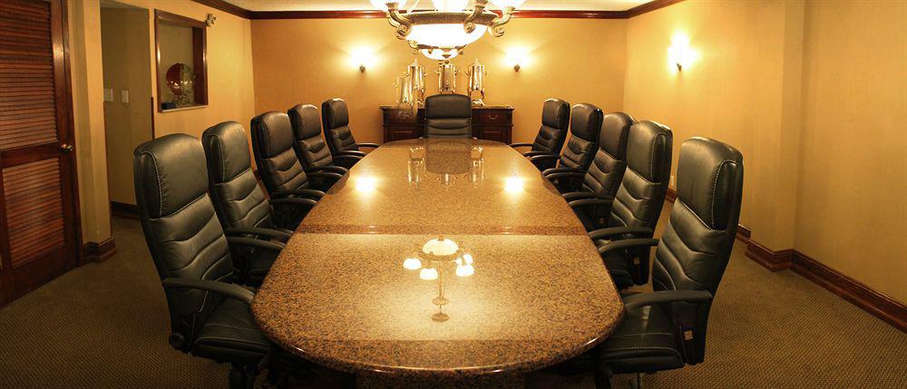 The Kensington Hotel Ann Arbor Bagian luar foto